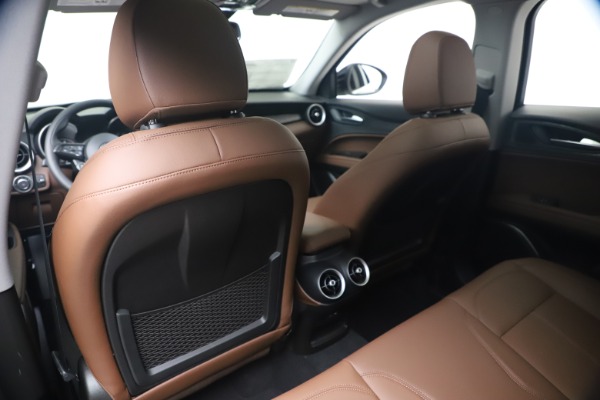 New 2020 Alfa Romeo Stelvio Q4 for sale $49,045 at Maserati of Westport in Westport CT 06880 19