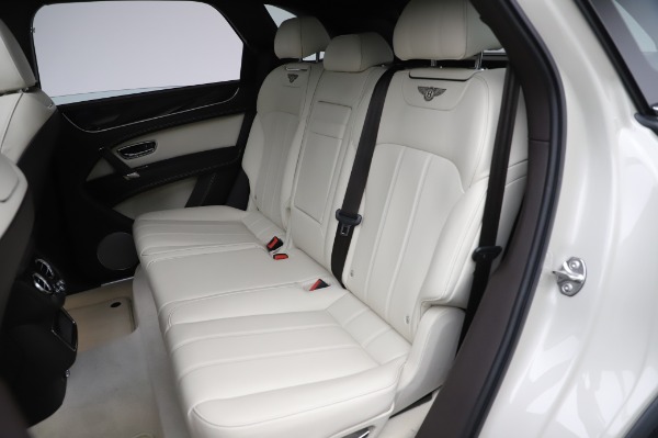 Used 2018 Bentley Bentayga Onyx Edition for sale Sold at Maserati of Westport in Westport CT 06880 25