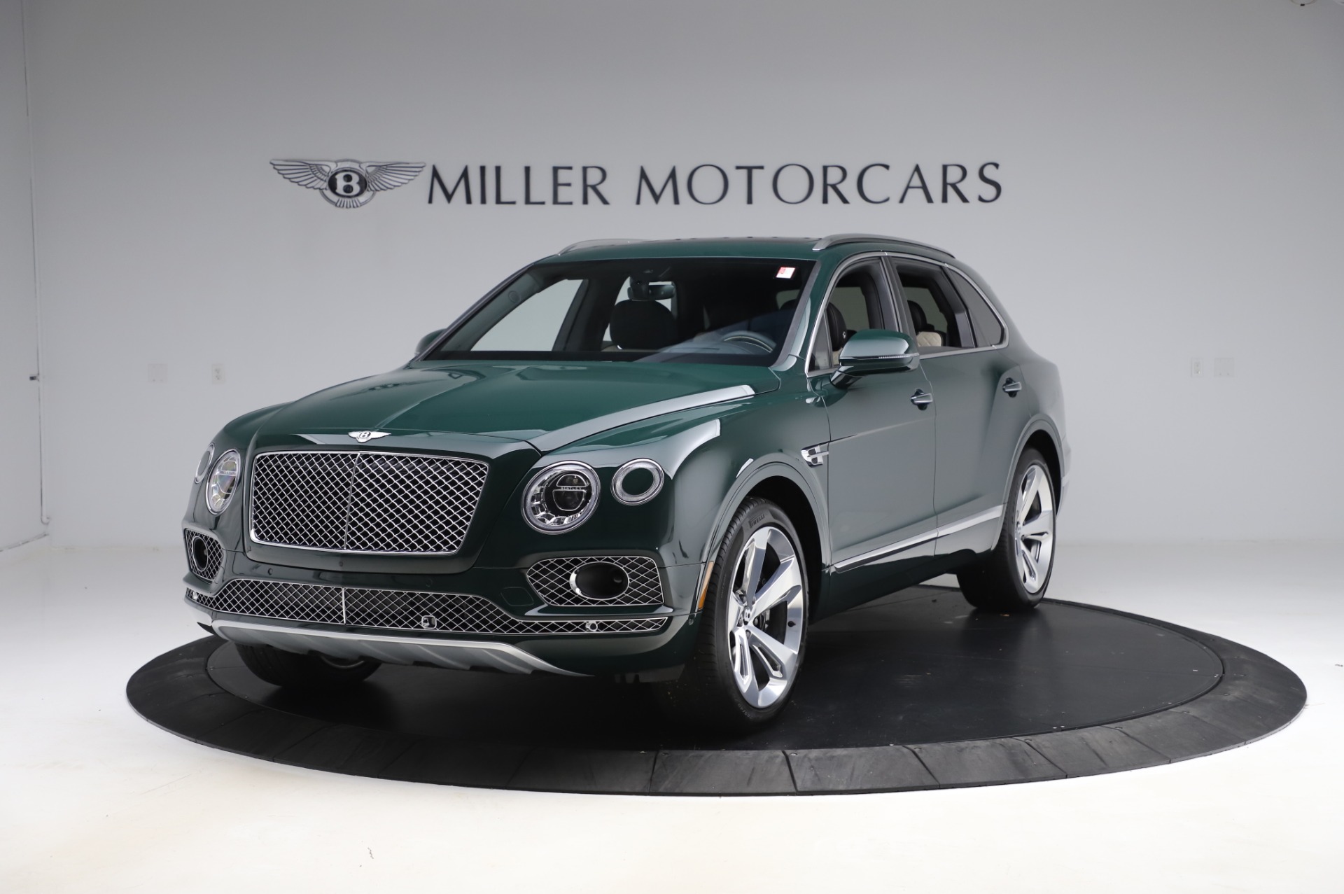 Used 2020 Bentley Bentayga V8 for sale Sold at Maserati of Westport in Westport CT 06880 1