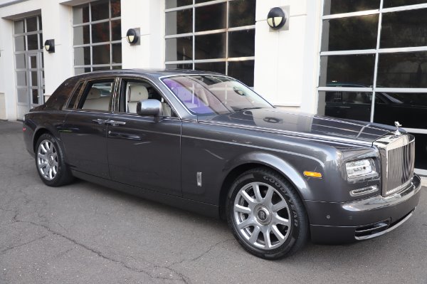 Used 2014 Rolls-Royce Phantom for sale Sold at Maserati of Westport in Westport CT 06880 13