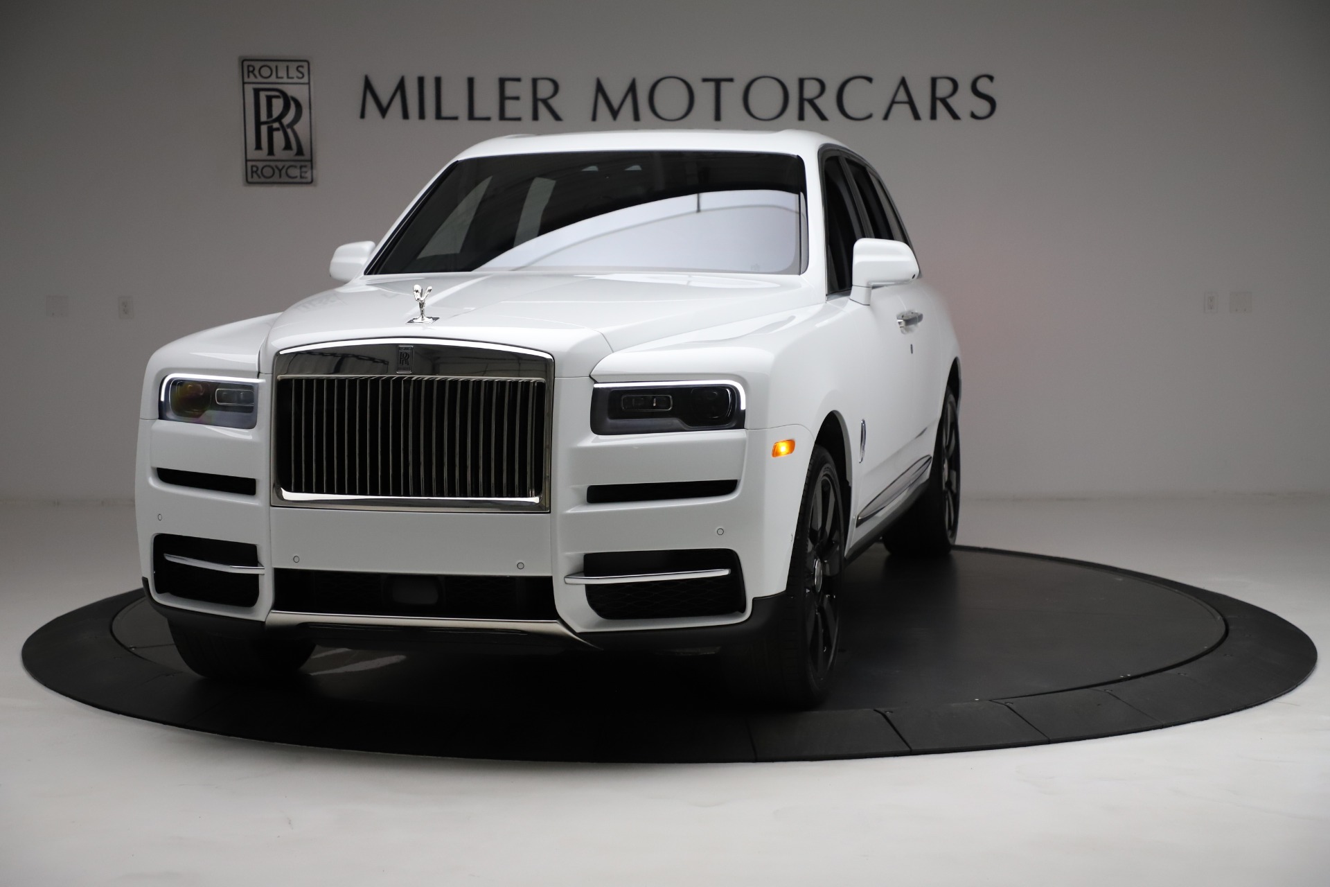 Used 2021 Rolls-Royce Cullinan for sale Sold at Maserati of Westport in Westport CT 06880 1