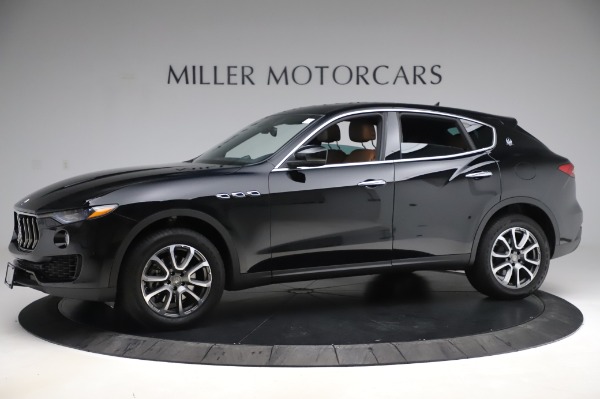 Used 2017 Maserati Levante Q4 for sale Sold at Maserati of Westport in Westport CT 06880 3