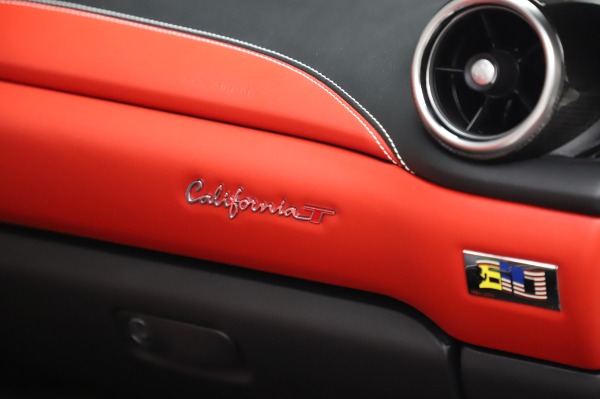 Used 2015 Ferrari California T for sale $159,900 at Maserati of Westport in Westport CT 06880 26