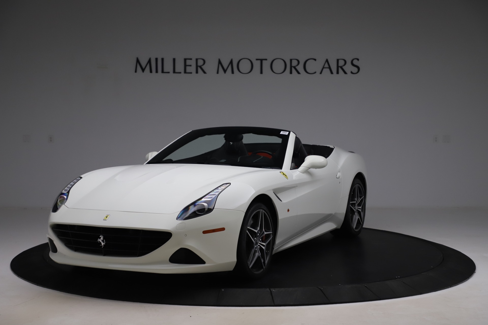 Used 2015 Ferrari California T for sale $159,900 at Maserati of Westport in Westport CT 06880 1