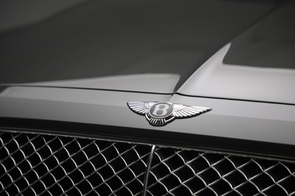 Used 2018 Bentley Bentayga Activity Edition for sale Sold at Maserati of Westport in Westport CT 06880 14