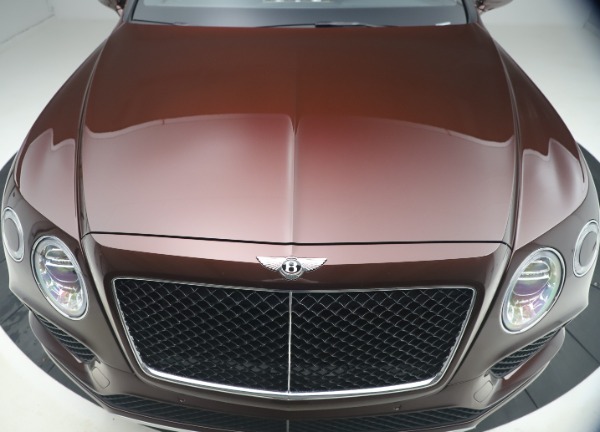 Used 2020 Bentley Bentayga V8 for sale Sold at Maserati of Westport in Westport CT 06880 13