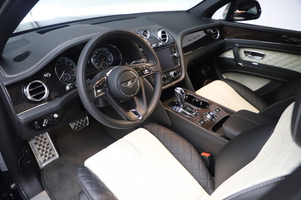 Used 2020 Bentley Bentayga V8 for sale Call for price at Maserati of Westport in Westport CT 06880 15