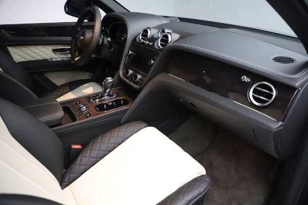 Used 2020 Bentley Bentayga V8 for sale Call for price at Maserati of Westport in Westport CT 06880 25