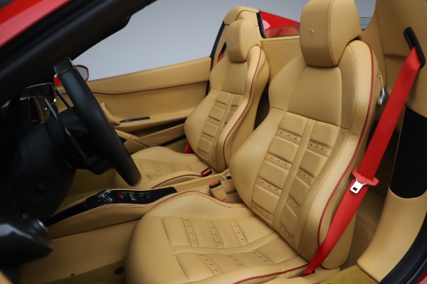 Used 2013 Ferrari 458 Spider for sale Sold at Maserati of Westport in Westport CT 06880 19