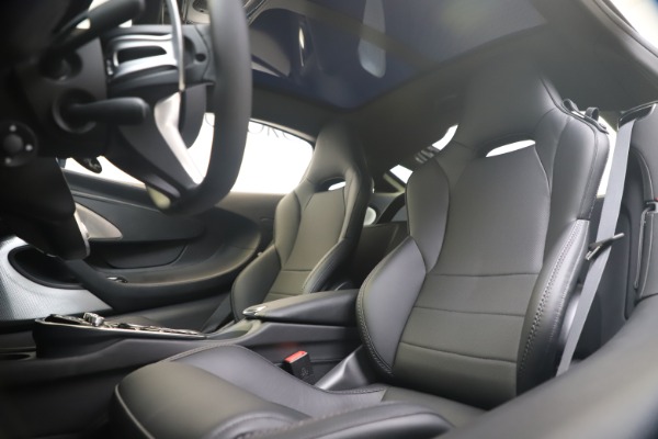 Used 2020 McLaren GT Luxe for sale Sold at Maserati of Westport in Westport CT 06880 16
