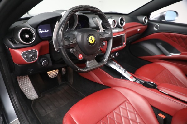 Used 2017 Ferrari California T for sale $144,900 at Maserati of Westport in Westport CT 06880 19