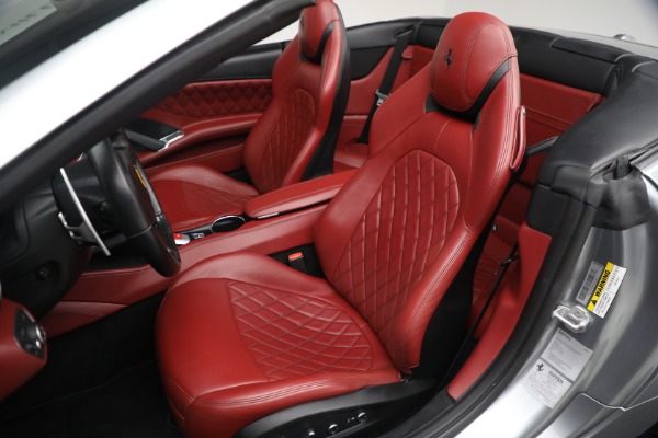 Used 2017 Ferrari California T for sale $144,900 at Maserati of Westport in Westport CT 06880 21