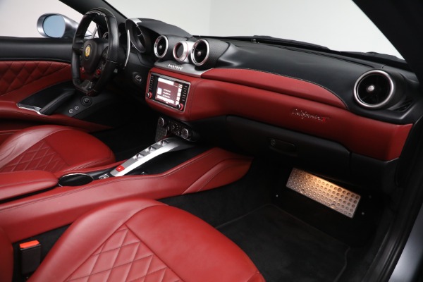 Used 2017 Ferrari California T for sale $144,900 at Maserati of Westport in Westport CT 06880 23