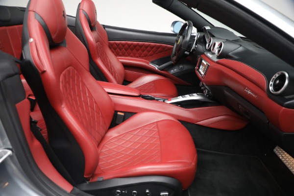 Used 2017 Ferrari California T for sale $144,900 at Maserati of Westport in Westport CT 06880 24
