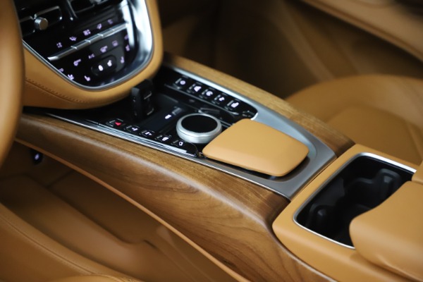 New 2021 Aston Martin DBX for sale $212,886 at Maserati of Westport in Westport CT 06880 17