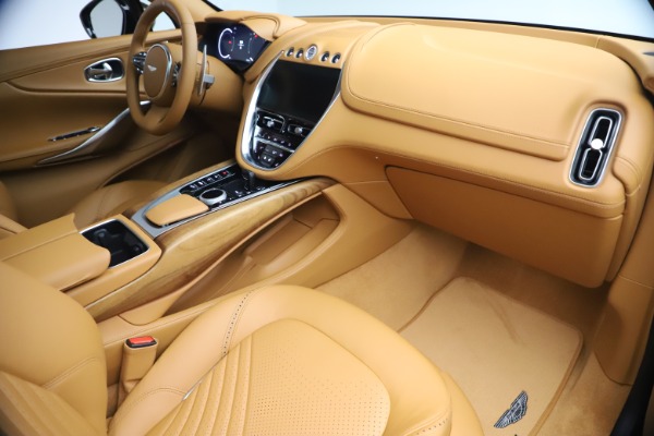 New 2021 Aston Martin DBX for sale $212,886 at Maserati of Westport in Westport CT 06880 20