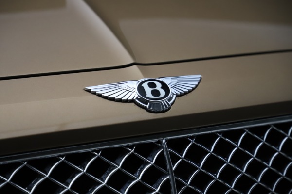 Used 2017 Bentley Bentayga W12 for sale Sold at Maserati of Westport in Westport CT 06880 14