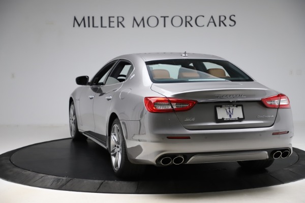 Used 2017 Maserati Quattroporte S Q4 GranLusso for sale Sold at Maserati of Westport in Westport CT 06880 5