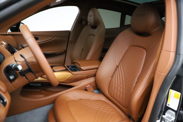 New 2021 Aston Martin DBX for sale $229,486 at Maserati of Westport in Westport CT 06880 14
