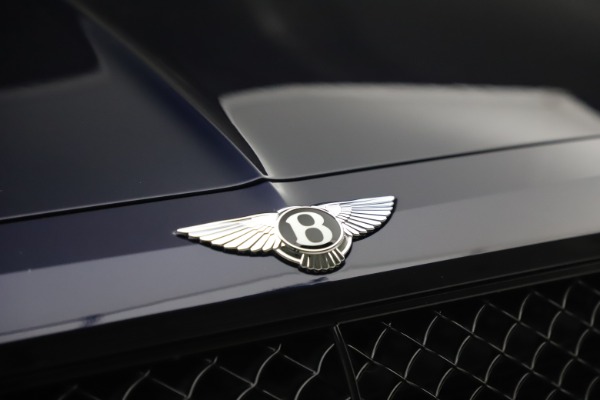 Used 2018 Bentley Bentayga W12 Signature for sale Sold at Maserati of Westport in Westport CT 06880 14