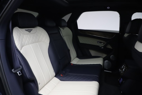 Used 2018 Bentley Bentayga W12 Signature for sale Sold at Maserati of Westport in Westport CT 06880 28