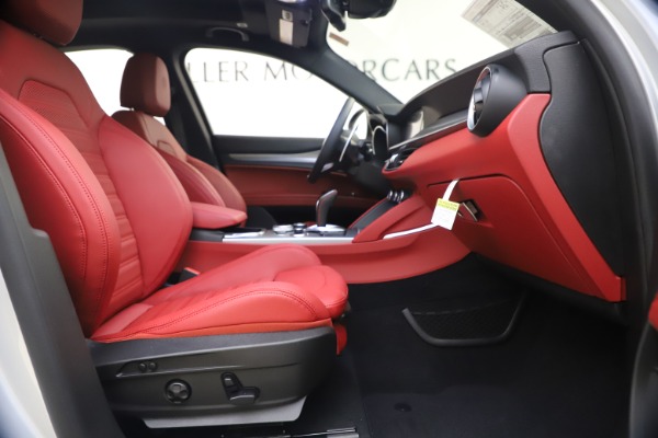 New 2020 Alfa Romeo Stelvio Ti Sport Q4 for sale Sold at Maserati of Westport in Westport CT 06880 24