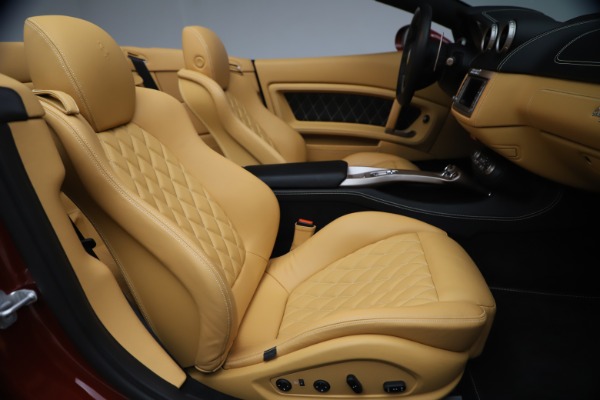 Used 2014 Ferrari California 30 for sale Sold at Maserati of Westport in Westport CT 06880 25