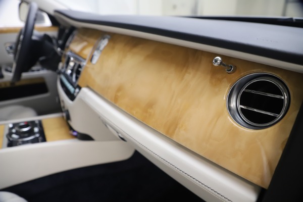 Used 2018 Rolls-Royce Ghost for sale $249,900 at Maserati of Westport in Westport CT 06880 26
