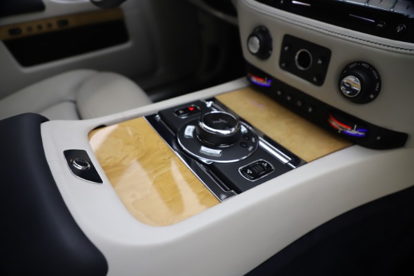 Used 2018 Rolls-Royce Ghost for sale $249,900 at Maserati of Westport in Westport CT 06880 27