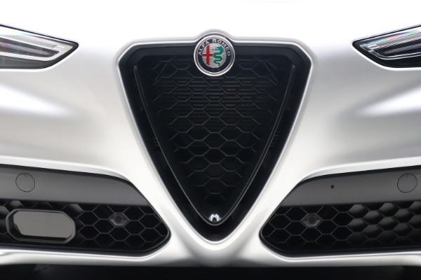 New 2021 Alfa Romeo Stelvio Ti Sport Q4 for sale Sold at Maserati of Westport in Westport CT 06880 13