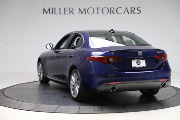 New 2021 Alfa Romeo Giulia Q4 for sale Sold at Maserati of Westport in Westport CT 06880 5