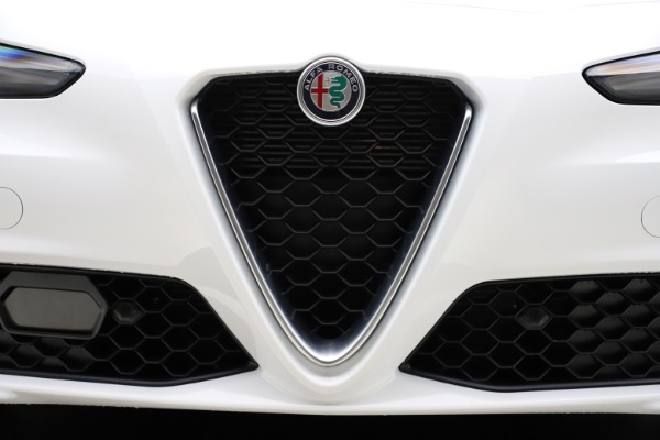 New 2021 Alfa Romeo Giulia Q4 for sale Sold at Maserati of Westport in Westport CT 06880 12