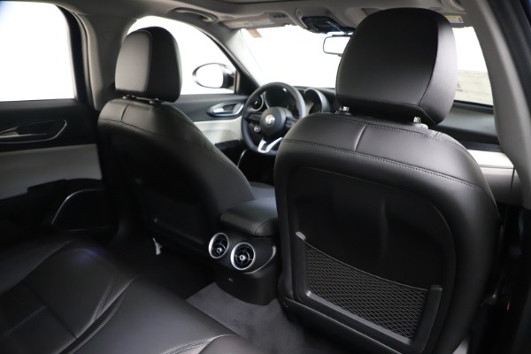 New 2021 Alfa Romeo Giulia Q4 for sale Call for price at Maserati of Westport in Westport CT 06880 25