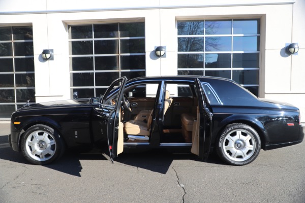 Used 2006 Rolls-Royce Phantom for sale Sold at Maserati of Westport in Westport CT 06880 13