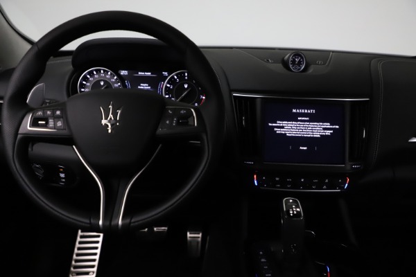 New 2021 Maserati Levante Q4 GranSport for sale $93,585 at Maserati of Westport in Westport CT 06880 16