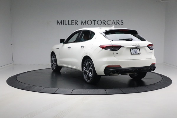 Used 2021 Maserati Levante Q4 for sale Sold at Maserati of Westport in Westport CT 06880 10