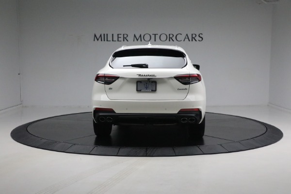Used 2021 Maserati Levante Q4 for sale Sold at Maserati of Westport in Westport CT 06880 12