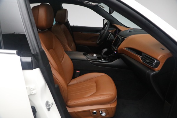 Used 2021 Maserati Levante Q4 for sale Sold at Maserati of Westport in Westport CT 06880 28