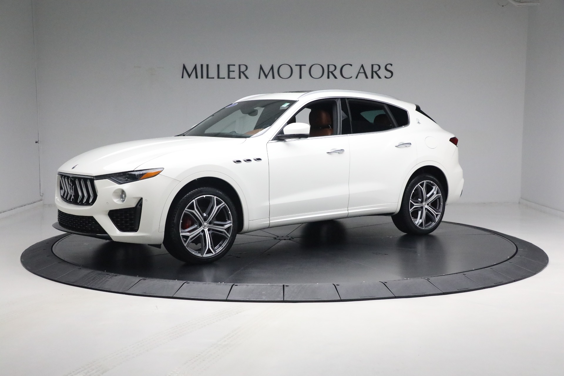Used 2021 Maserati Levante Q4 for sale Sold at Maserati of Westport in Westport CT 06880 1