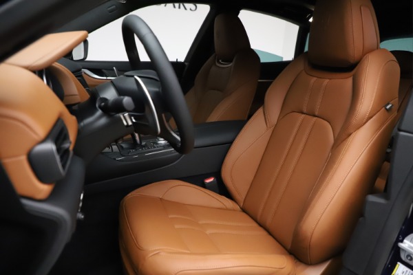 Used 2021 Maserati Levante S Q4 GranSport for sale Sold at Maserati of Westport in Westport CT 06880 15