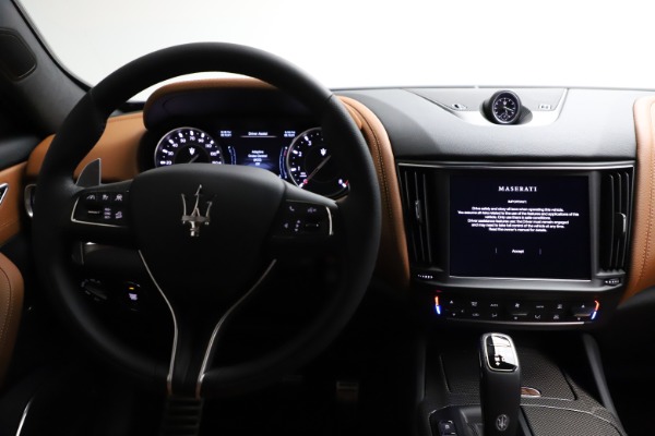 Used 2021 Maserati Levante S Q4 GranSport for sale Sold at Maserati of Westport in Westport CT 06880 16
