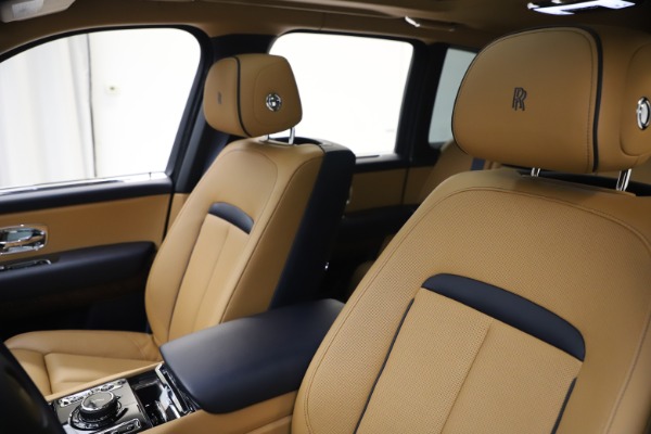 Used 2019 Rolls-Royce Cullinan for sale Sold at Maserati of Westport in Westport CT 06880 14