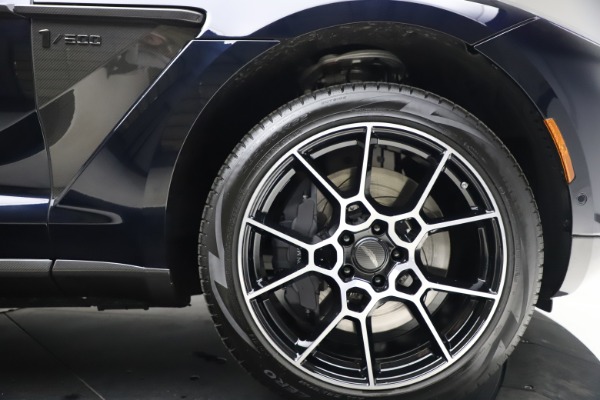 New 2021 Aston Martin DBX SUV for sale $264,386 at Maserati of Westport in Westport CT 06880 27