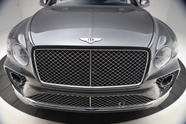 New 2021 Bentley Bentayga V8 for sale $213,720 at Maserati of Westport in Westport CT 06880 13