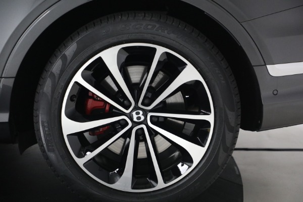 Used 2021 Bentley Bentayga V8 for sale Sold at Maserati of Westport in Westport CT 06880 15