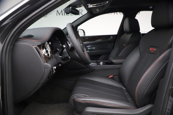 New 2021 Bentley Bentayga V8 for sale $213,720 at Maserati of Westport in Westport CT 06880 20