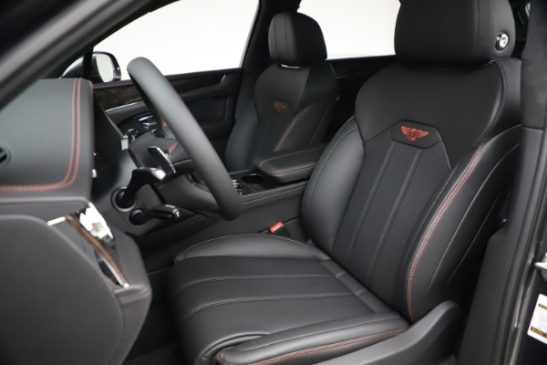 New 2021 Bentley Bentayga V8 for sale $213,720 at Maserati of Westport in Westport CT 06880 21