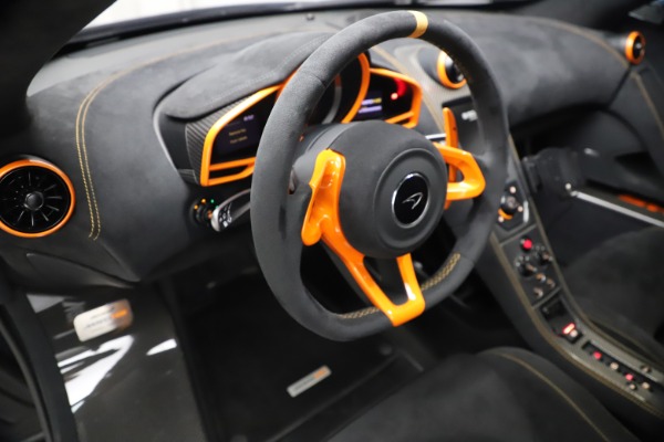 Used 2016 McLaren 688 MSO HS for sale $624,900 at Maserati of Westport in Westport CT 06880 17