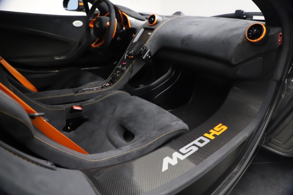 Used 2016 McLaren 688 MSO HS for sale $624,900 at Maserati of Westport in Westport CT 06880 23