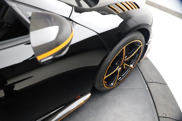 Used 2016 McLaren 688 MSO HS for sale $624,900 at Maserati of Westport in Westport CT 06880 24
